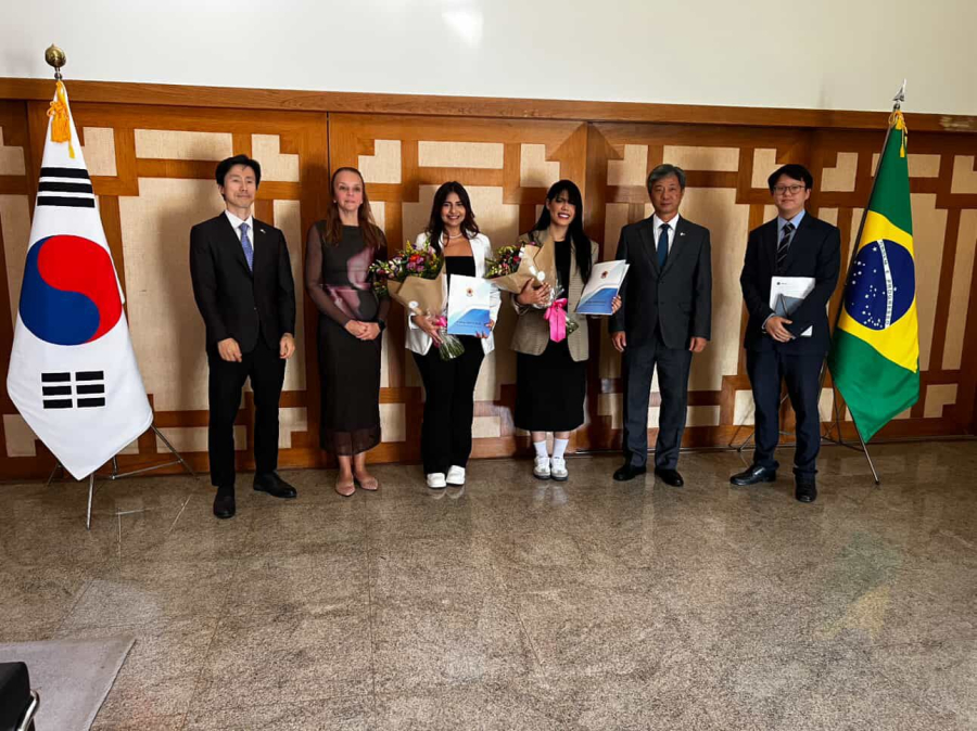 Baianas fazem história ao conquistar os primeiros vistos Working Holiday para a Coreia do Sul